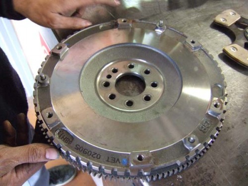 ADAPTATION VOLANT MOTEUR